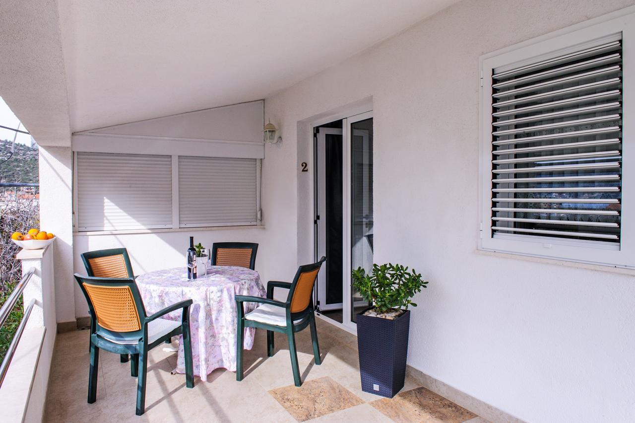 Apartments Mila มารีนา ภายนอก รูปภาพ