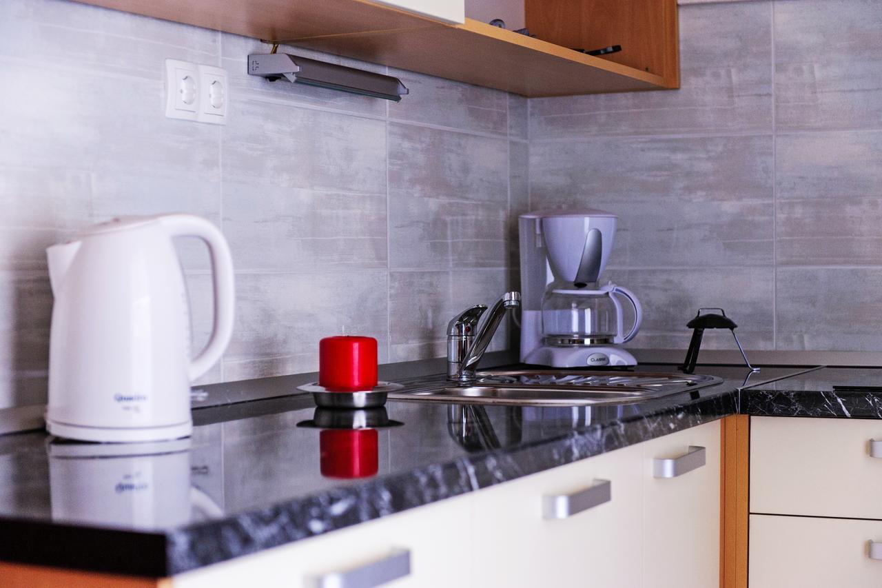 Apartments Mila มารีนา ภายนอก รูปภาพ